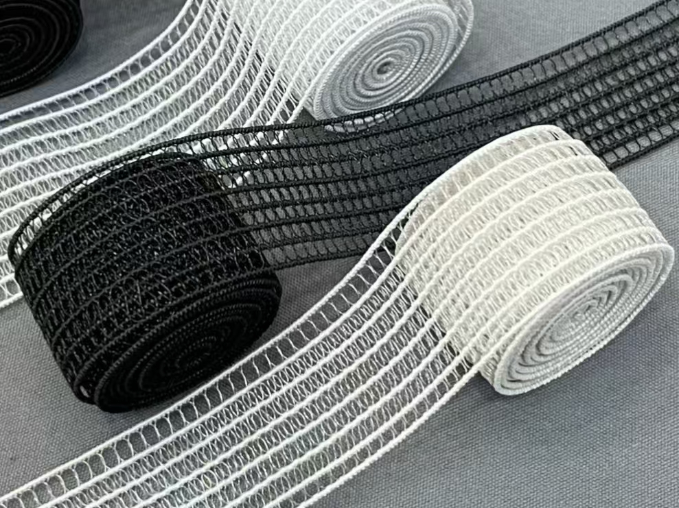 Openwork Webbing detail